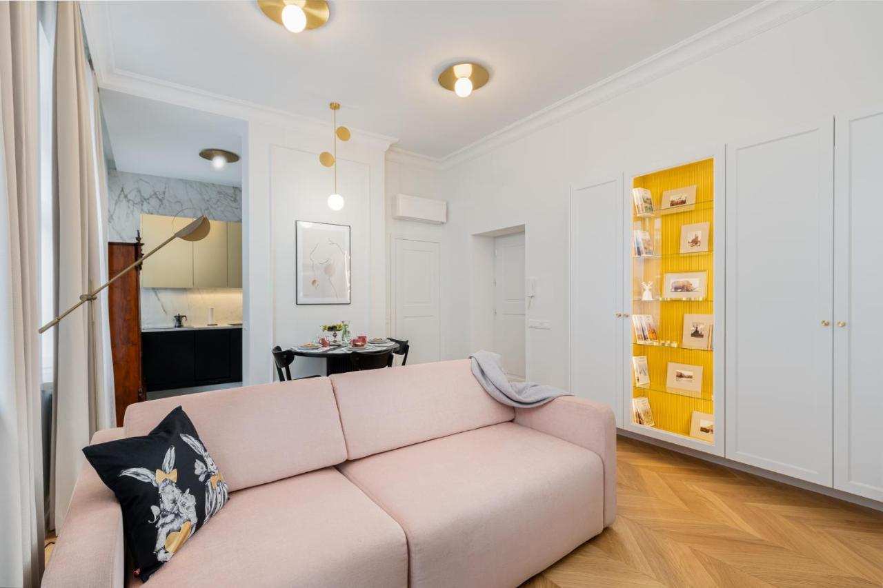 Premium Apartment In Parisian Style In The Heart Of Old 크라쿠프 외부 사진