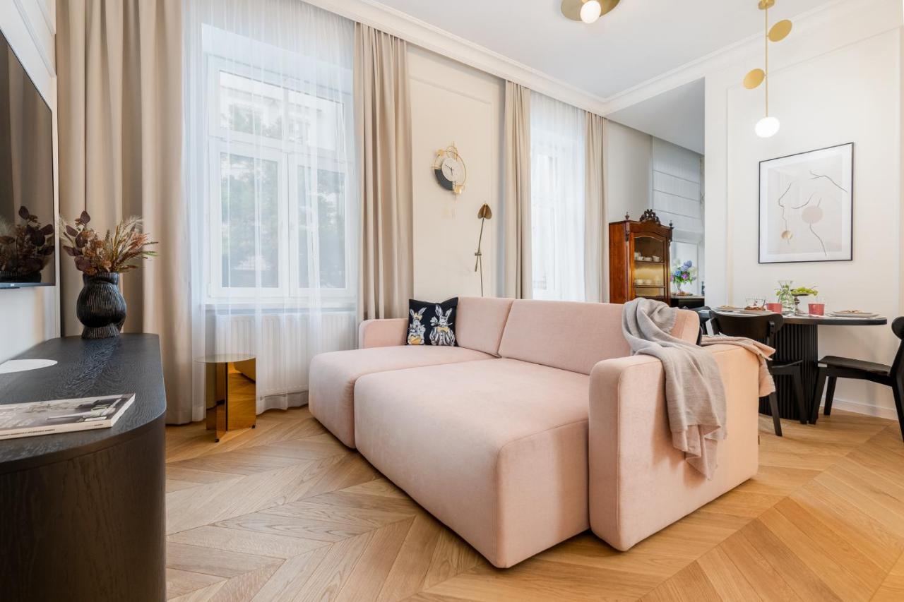 Premium Apartment In Parisian Style In The Heart Of Old 크라쿠프 외부 사진